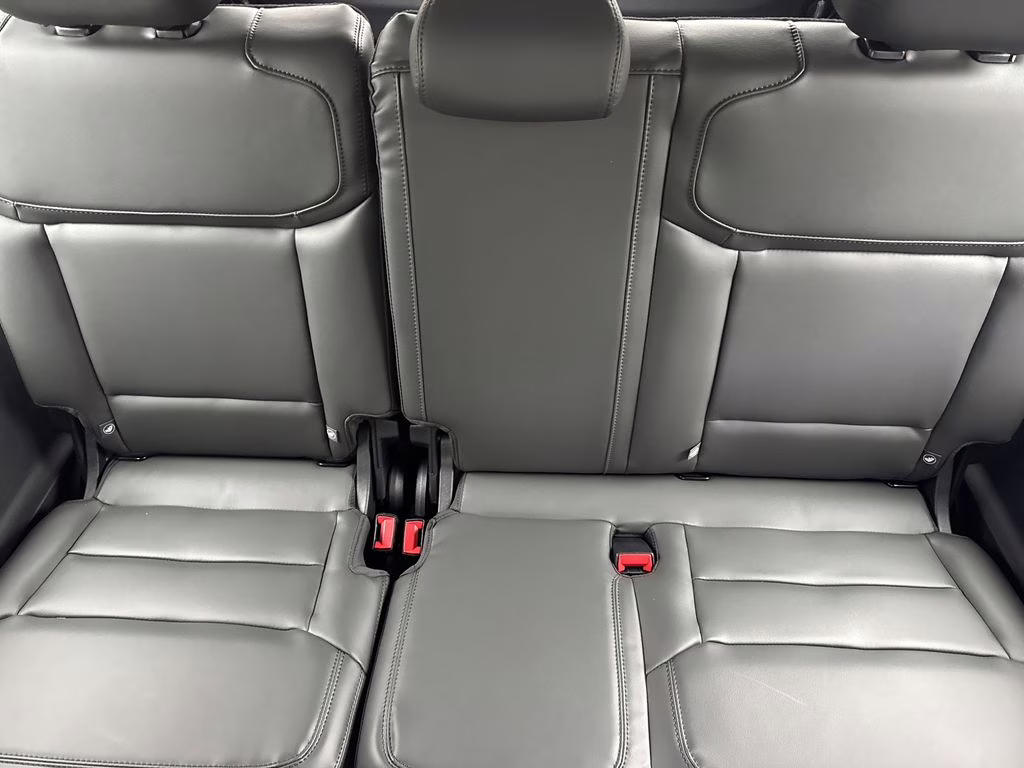 2026 Gray Metallic Ford Expedition Max Active RWD SUV