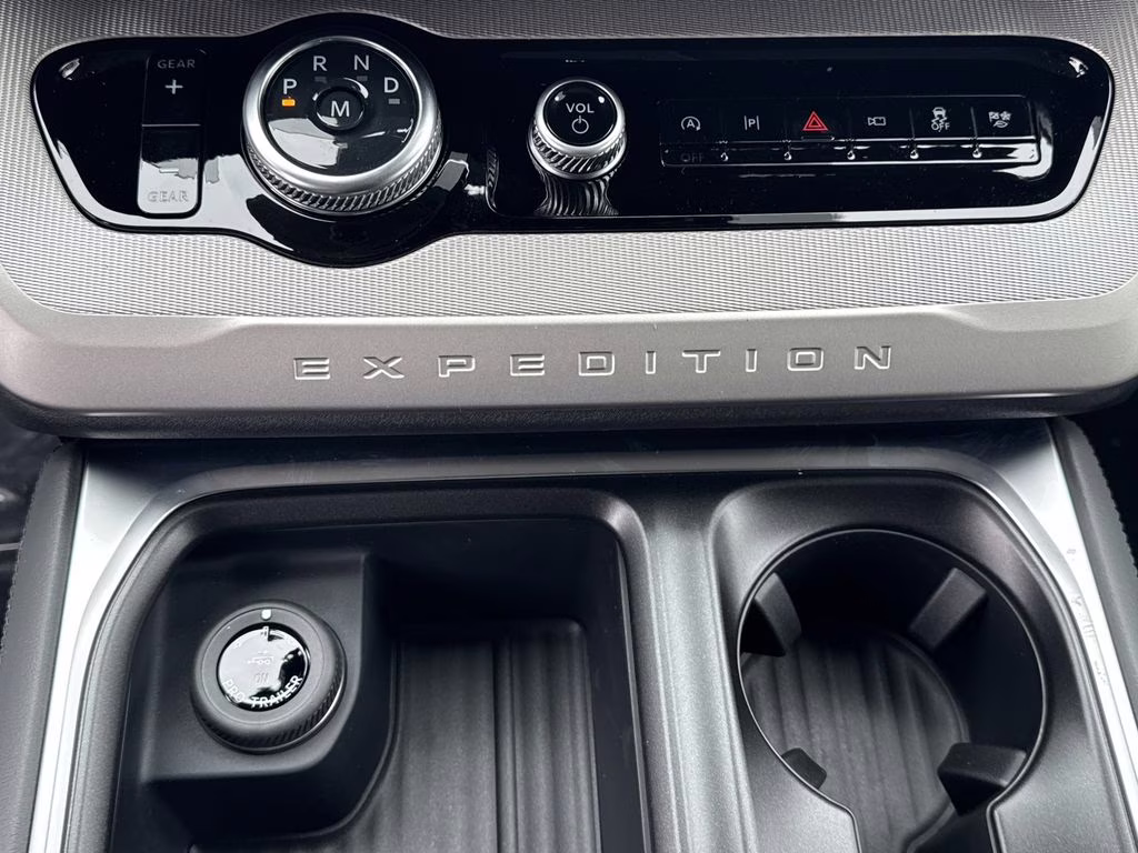 2026 Gray Metallic Ford Expedition Max Active RWD SUV