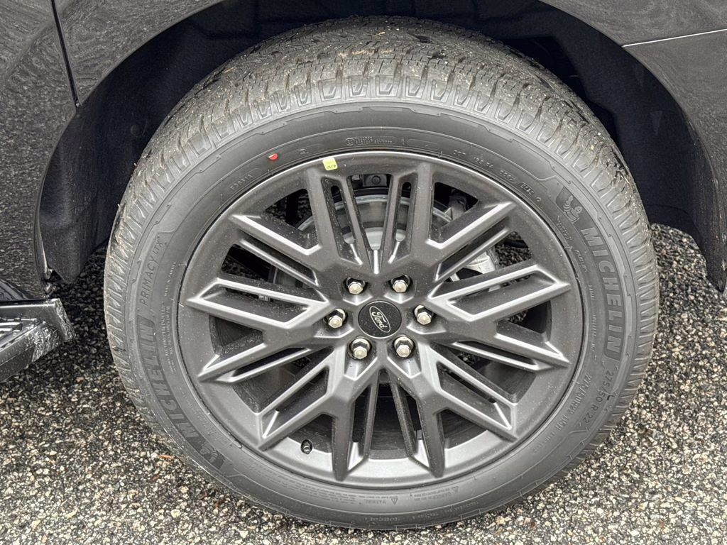 2026 Black Metallic Ford Expedition Max Platinum 4X4 SUV