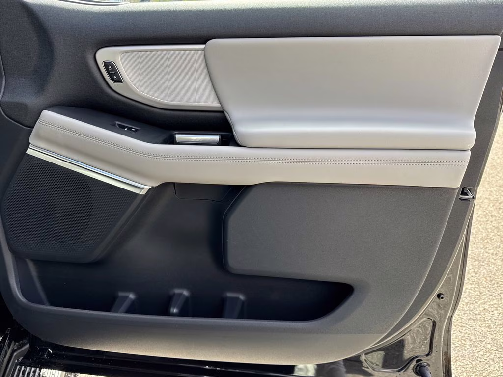 2026 Black Metallic Ford Expedition Active RWD SUV