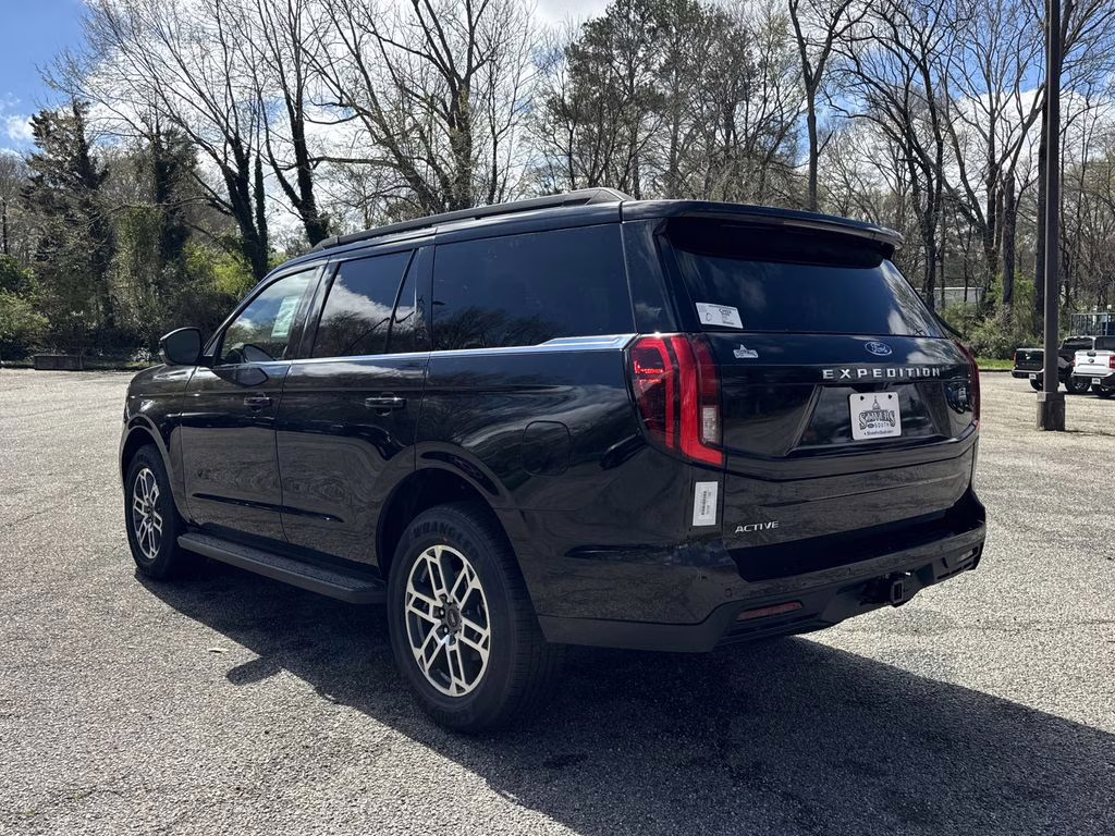 2026 Black Metallic Ford Expedition Active RWD SUV