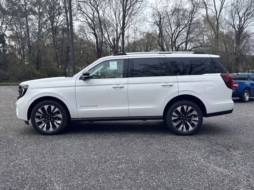 2026 White Metallic Ford Expedition Platinum 4X4 SUV