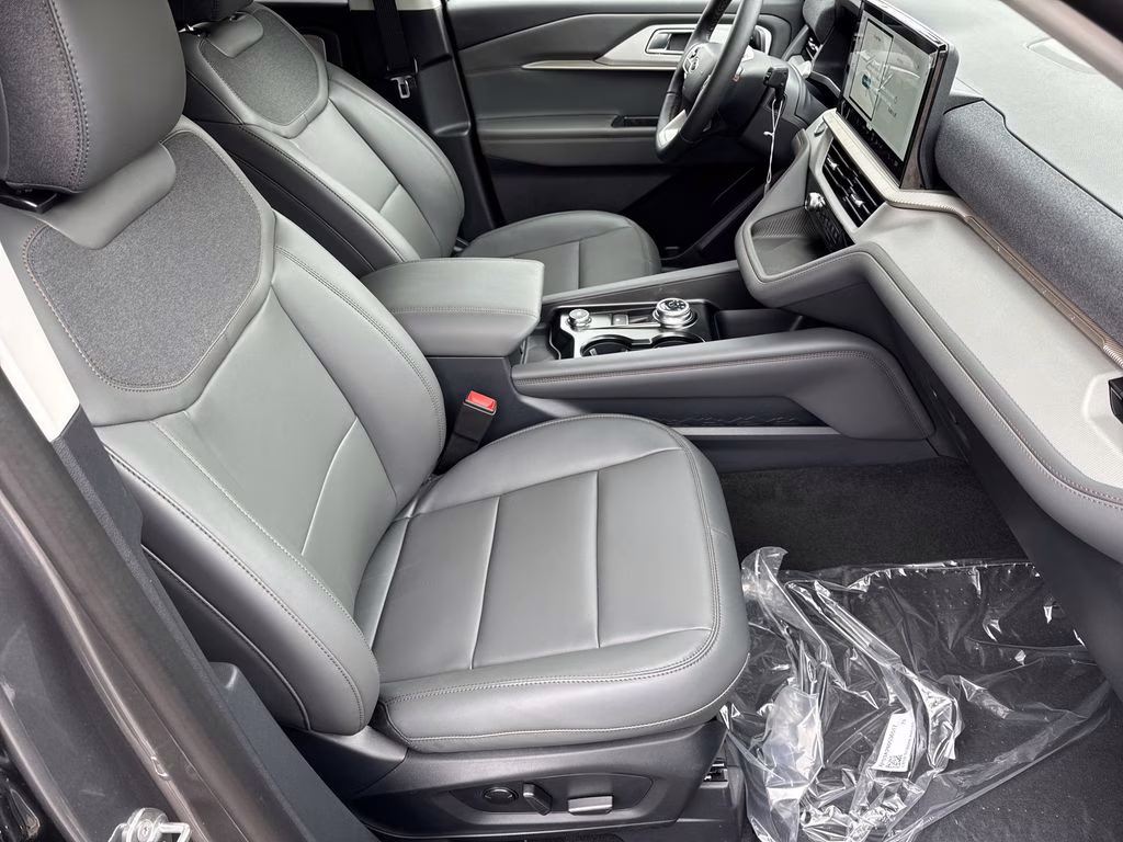 2026 Gray Metallic Ford Explorer Active RWD SUV