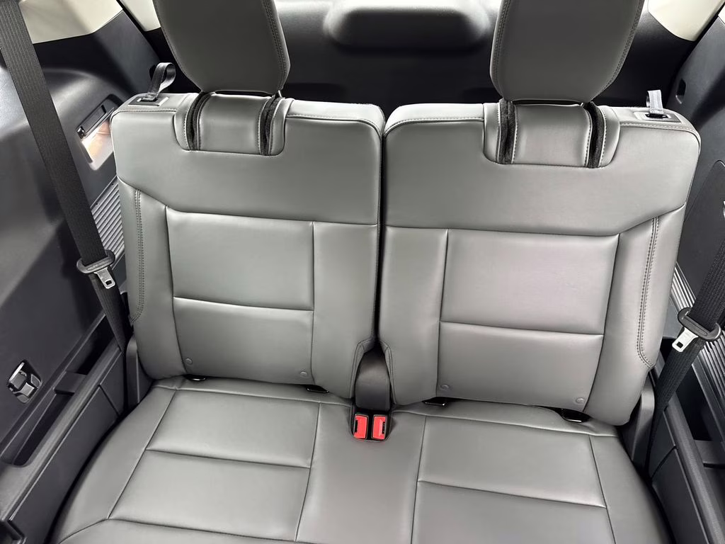 2026 Gray Metallic Ford Explorer Active RWD SUV