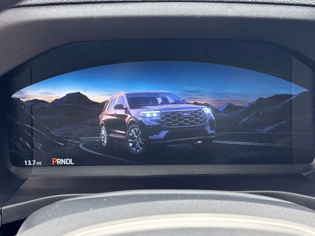 2026 White Metallic Ford Explorer Active RWD SUV