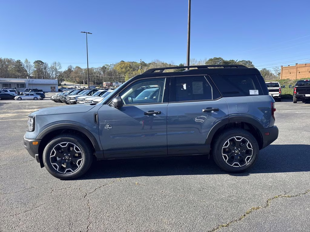 2026 Azure Gray Metallic Ford Bronco Sport Outer Banks 4X4 SUV