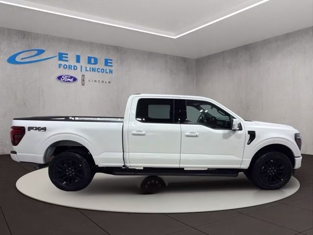 2026 Star White Metallic Tri-Coat Ford F-150 Lariat Black Appearance 4X4 Truck