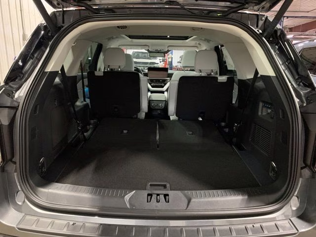 2026 Carbonized Gray Metallic Ford Explorer Platinum 4X4 SUV