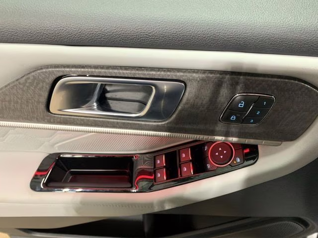 2026 Carbonized Gray Metallic Ford Explorer Platinum 4X4 SUV