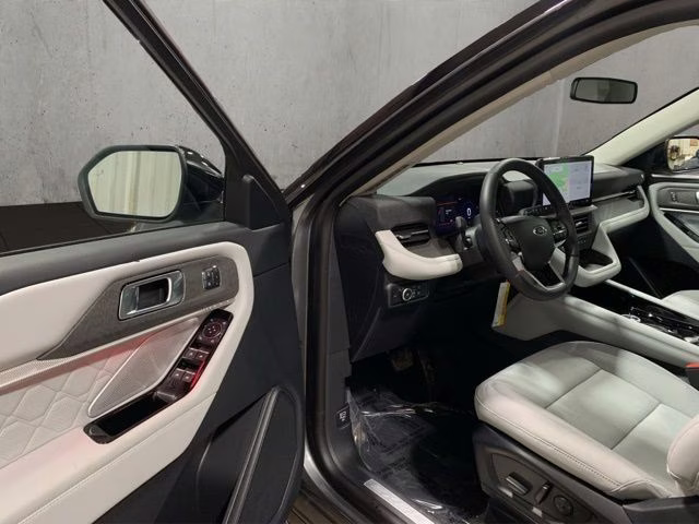 2026 Carbonized Gray Metallic Ford Explorer Platinum 4X4 SUV