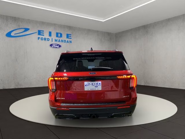 2026 Rapid Red Metallic Tinted Clearcoat Ford Explorer ST-Line 4X4 SUV