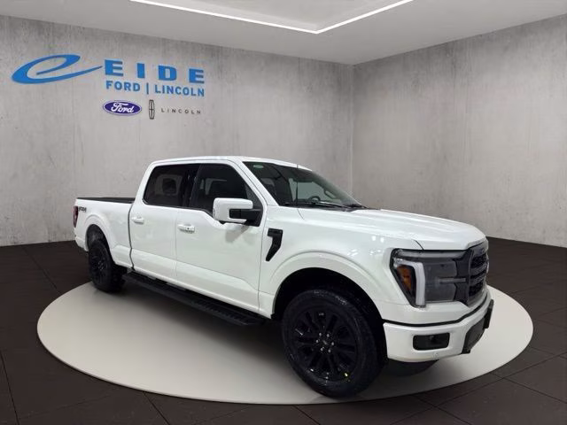 2026 Star White Metallic Tri-Coat Ford F-150 Lariat Black Appearance 4X4 Truck