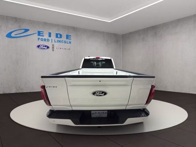 2026 Star White Metallic Tri-Coat Ford F-150 Lariat Black Appearance 4X4 Truck
