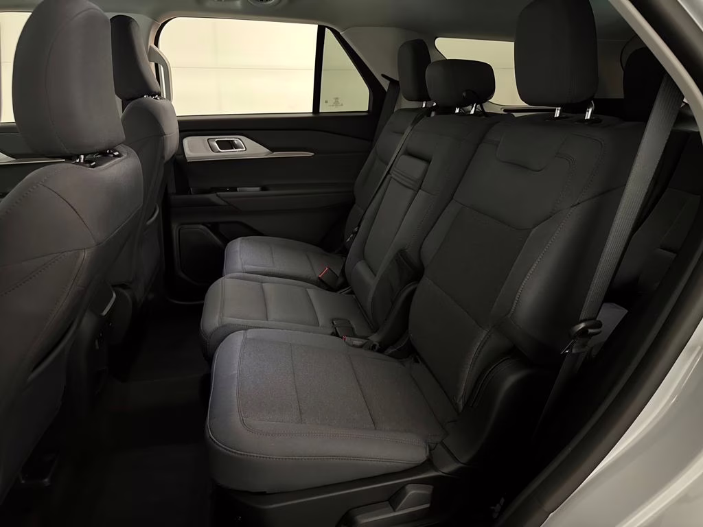 2026 Space White Metallic Ford Explorer Active RWD SUV