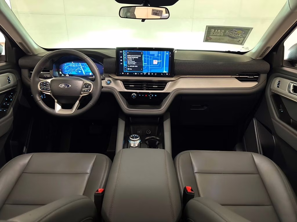 2026 Agate Black Metallic Ford Explorer Active RWD SUV