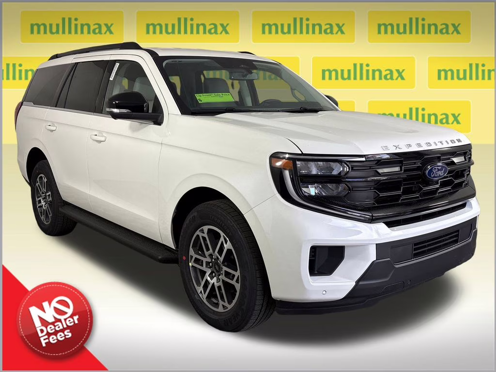 2026 Star White Metallic Tri-Coat Ford Expedition Active RWD SUV