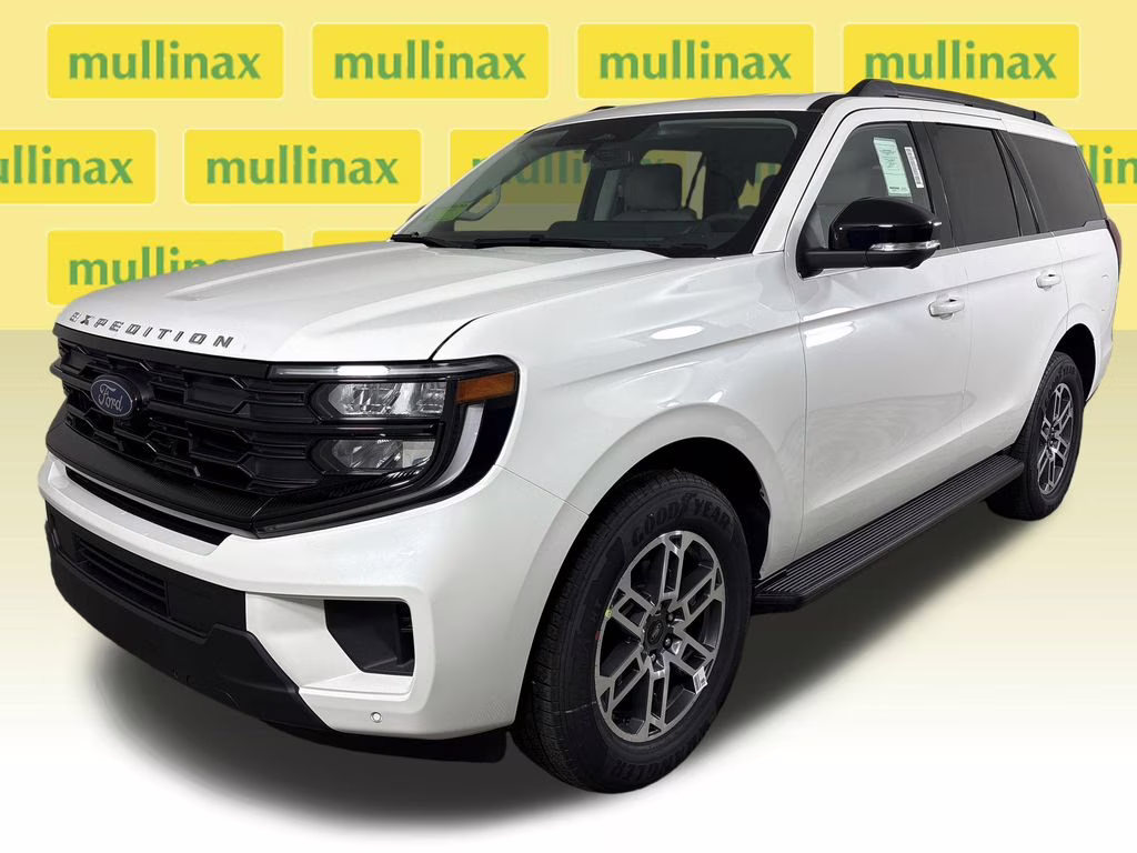 2026 Star White Metallic Tri-Coat Ford Expedition Active RWD SUV