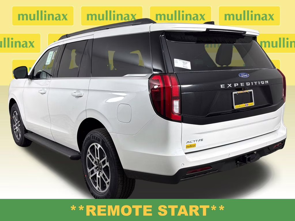 2026 Star White Metallic Tri-Coat Ford Expedition Active RWD SUV