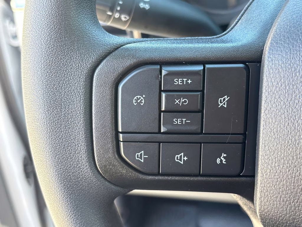 2026 Oxford White Ford Super Duty F-350 SRW XL RWD Truck