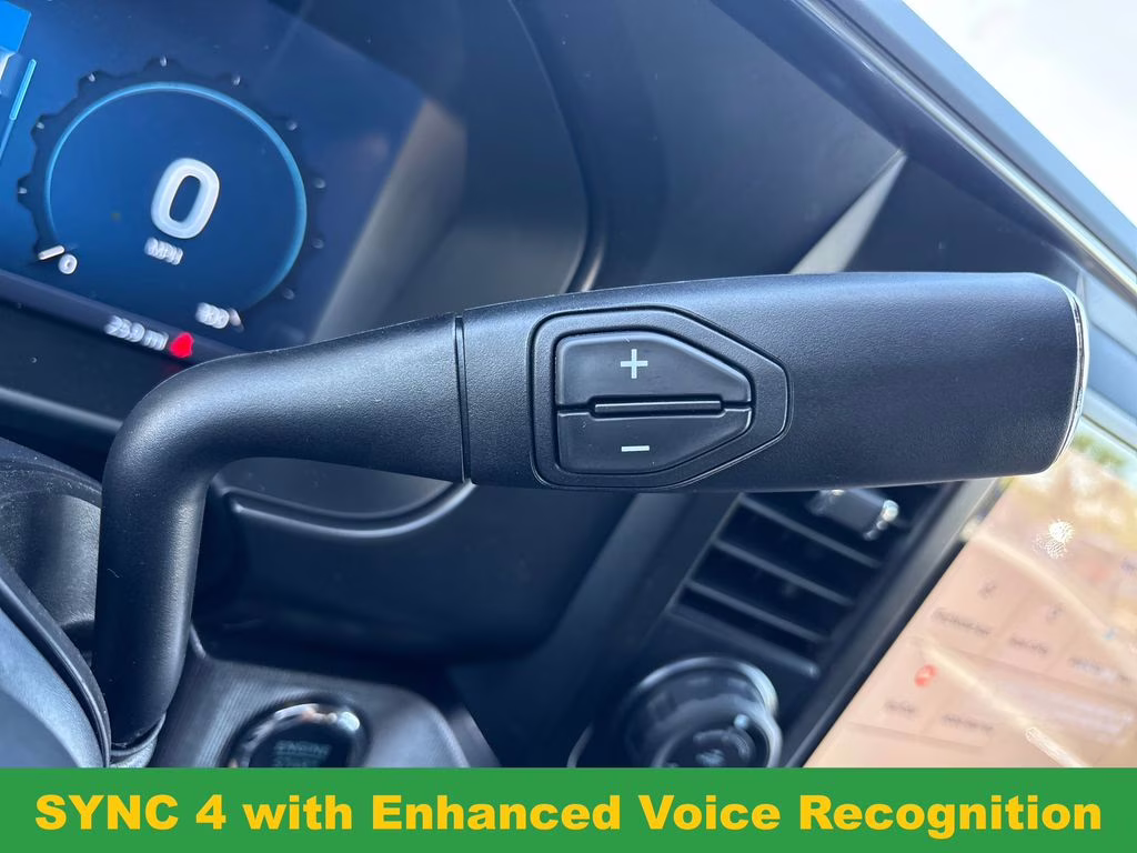 2026 Star White Metallic Tri-Coat Ford Super Duty F-350 SRW Platinum 4X4 Truck