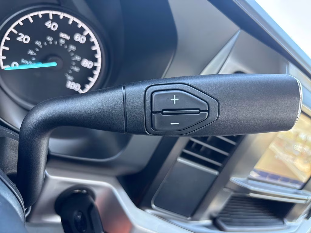 2026 Oxford White Ford Super Duty F-350 SRW XL RWD Truck