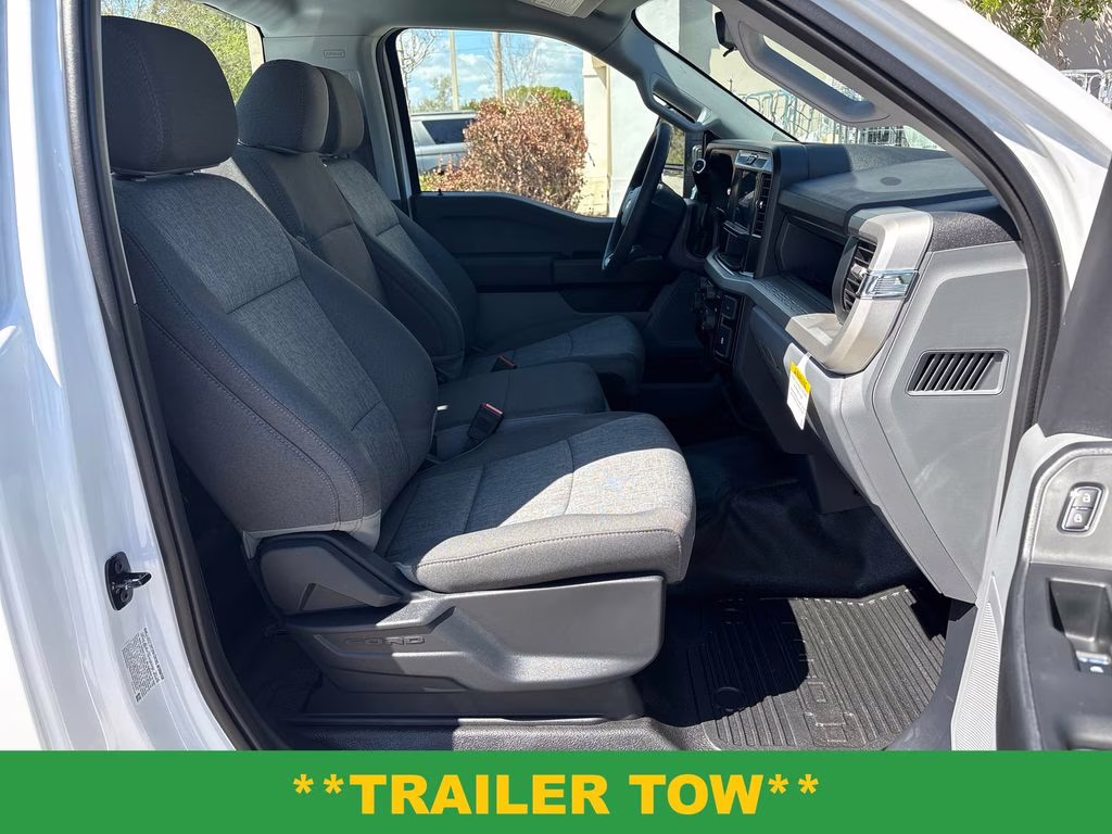 2026 Oxford White Ford Super Duty F-350 SRW XL RWD Truck