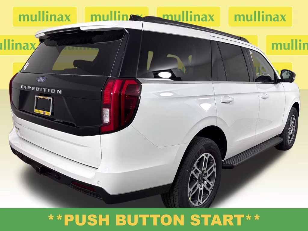 2026 Star White Metallic Tri-Coat Ford Expedition Active RWD SUV