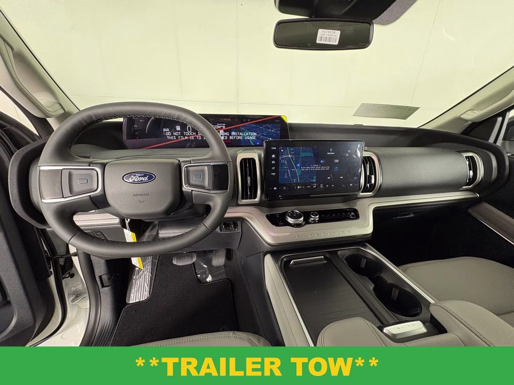 2026 Star White Metallic Tri-Coat Ford Expedition Active RWD SUV