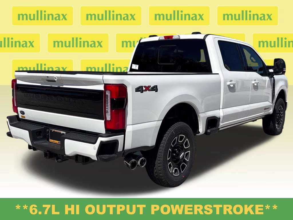2026 Star White Metallic Tri-Coat Ford Super Duty F-350 SRW Platinum 4X4 Truck