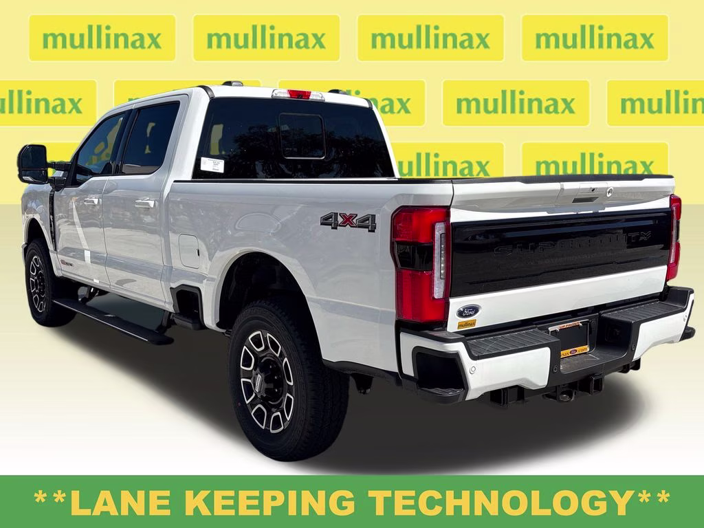 2026 Star White Metallic Tri-Coat Ford Super Duty F-350 SRW Platinum 4X4 Truck