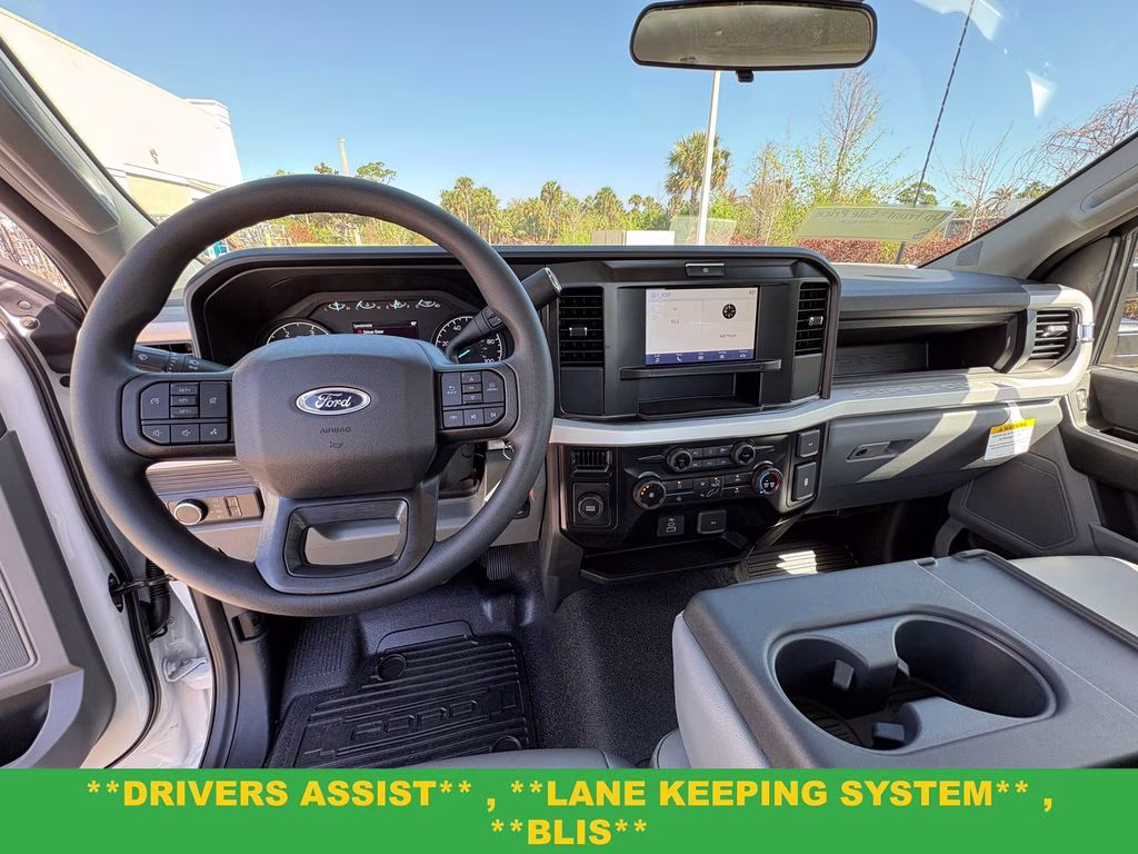 2026 Oxford White Ford Super Duty F-350 SRW XL RWD Truck