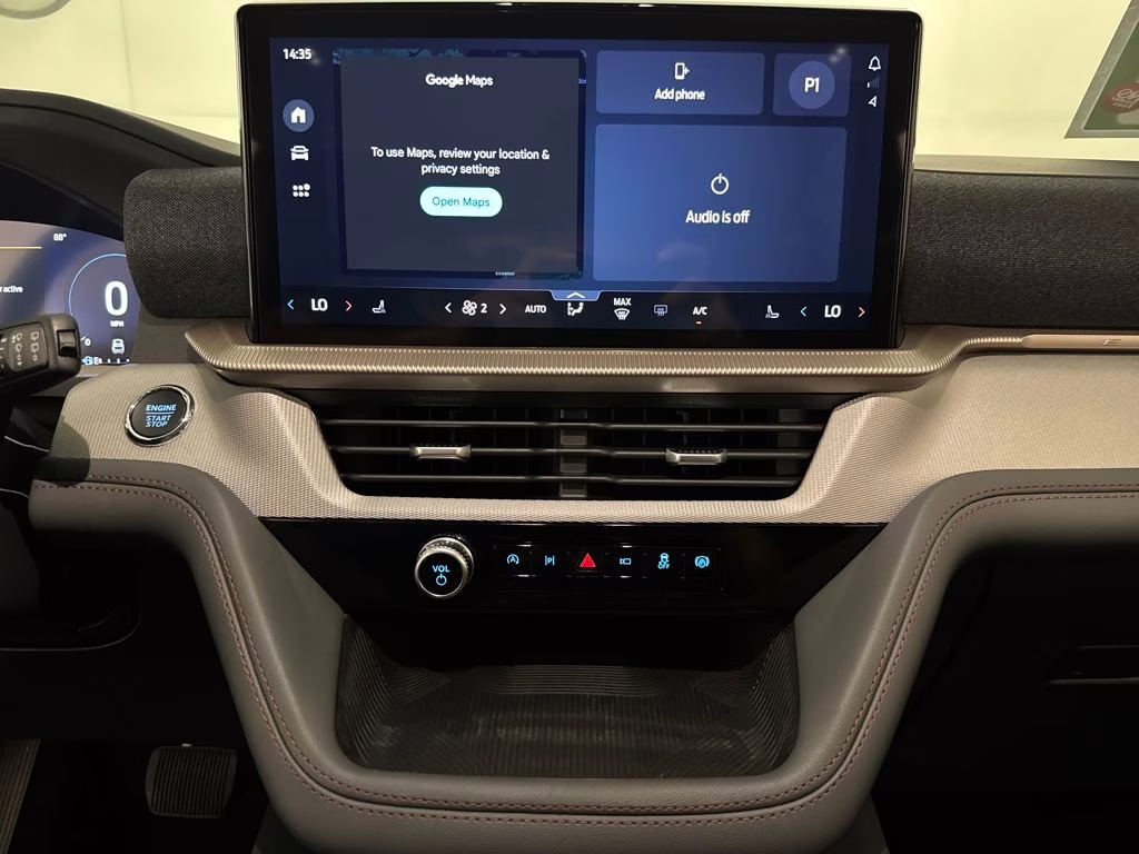 2026 Space White Metallic Ford Explorer Active RWD SUV