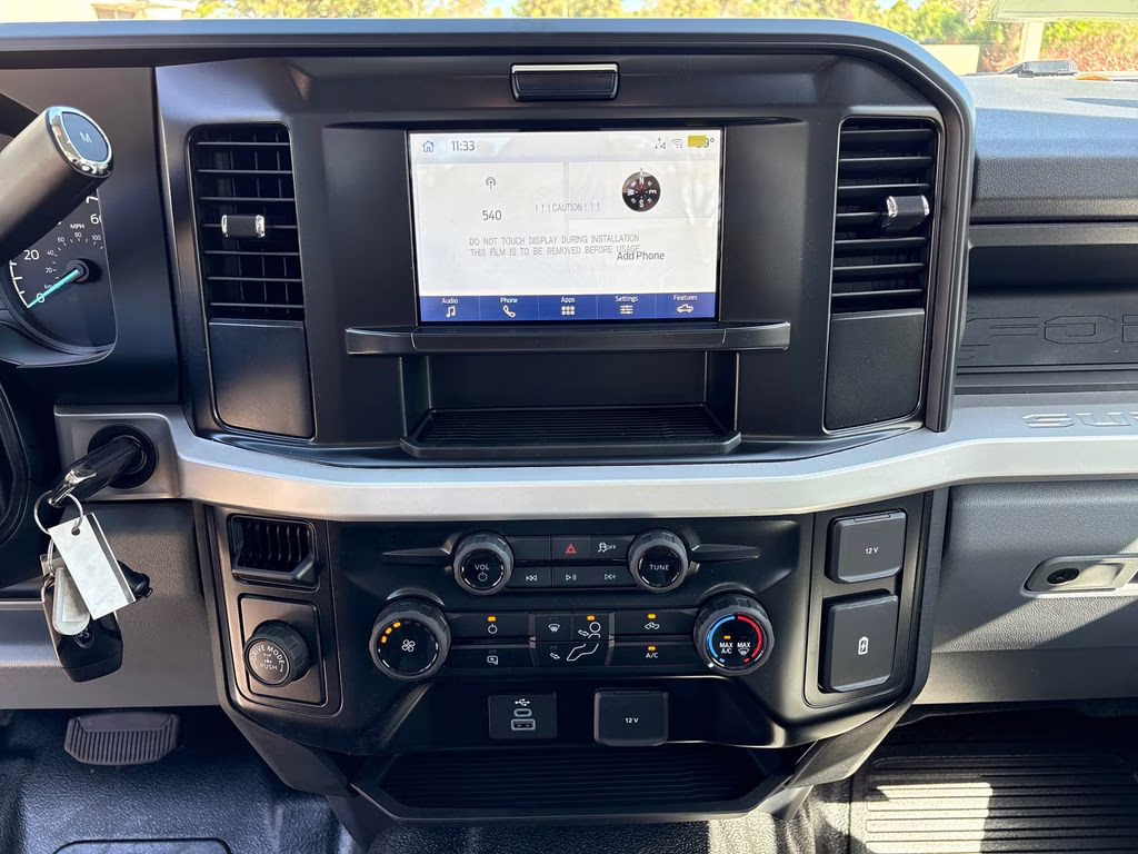 2026 Oxford White Ford Super Duty F-250 SRW XL RWD Truck