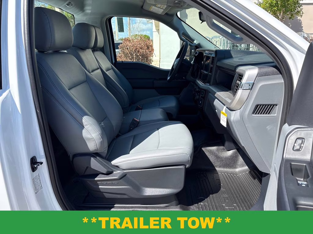 2026 Oxford White Ford Super Duty F-350 SRW XL RWD Truck