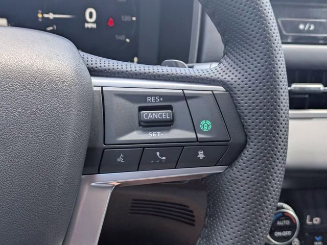 2026 White Diamond Mitsubishi Outlander SEL FWD SUV