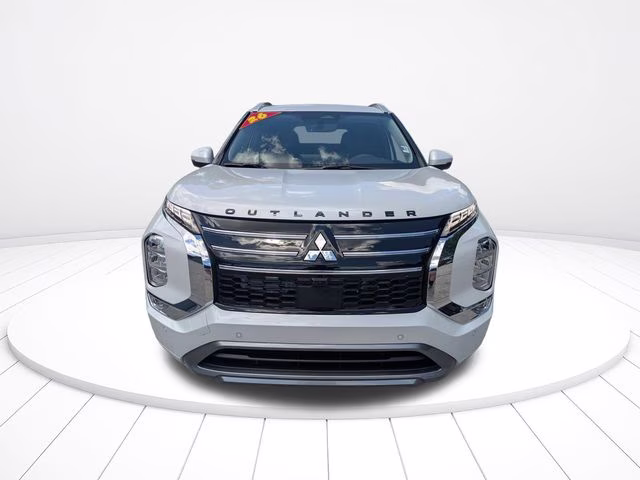 2026 White Diamond Mitsubishi Outlander SEL FWD SUV