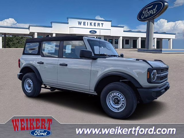 2026 Desert Sand Ford Bronco Base 4X4 SUV
