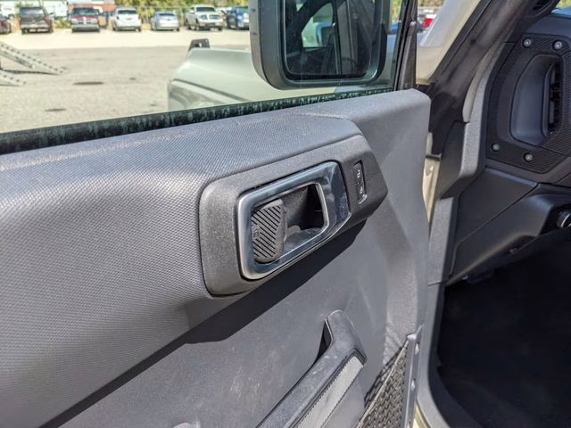 2026 Desert Sand Ford Bronco Base 4X4 SUV