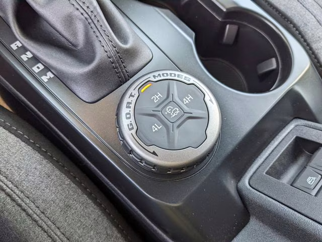 2026 Desert Sand Ford Bronco Base 4X4 SUV