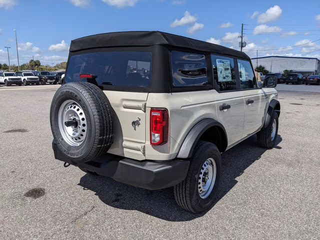 2026 Desert Sand Ford Bronco Base 4X4 SUV