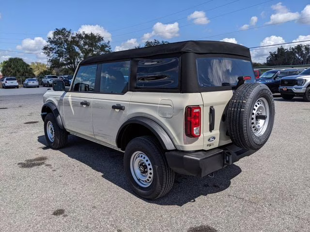 2026 Desert Sand Ford Bronco Base 4X4 SUV