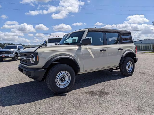 2026 Desert Sand Ford Bronco Base 4X4 SUV