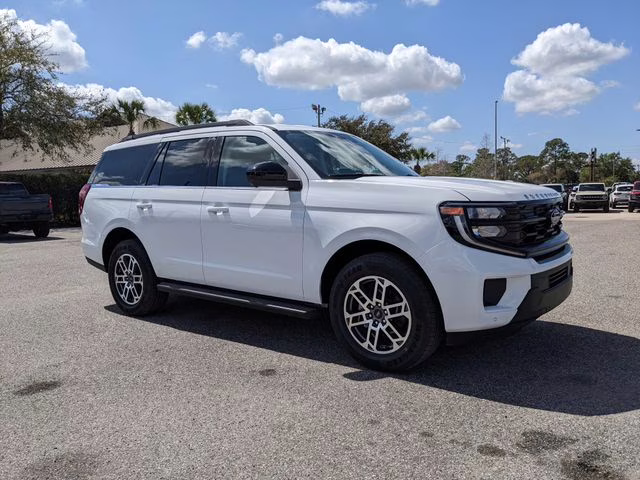 2026 Oxford White Ford Expedition Active RWD SUV