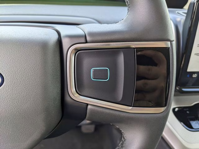 2026 Oxford White Ford Expedition Active RWD SUV