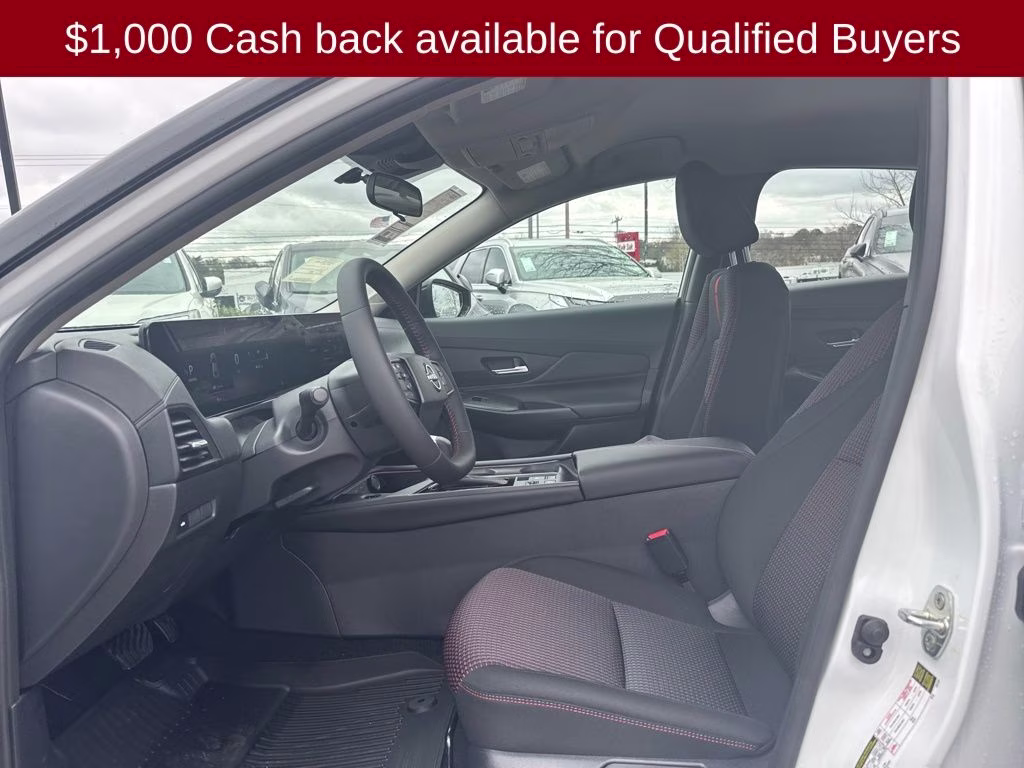 2026 Aspen White/Super Black Nissan Sentra SR FWD Sedan