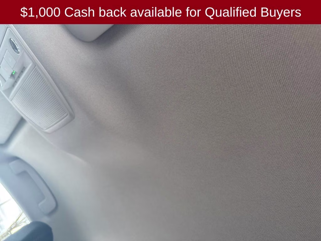 2026 Aspen White/Super Black Nissan Sentra SR FWD Sedan