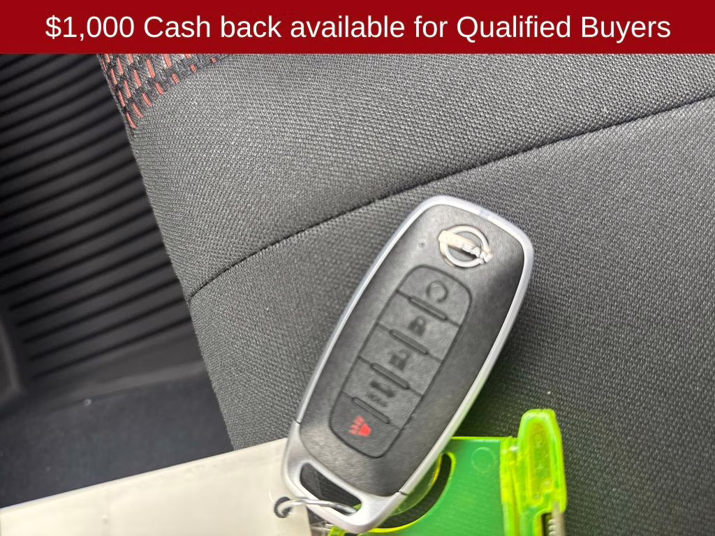 2026 Aspen White/Super Black Nissan Sentra SR FWD Sedan