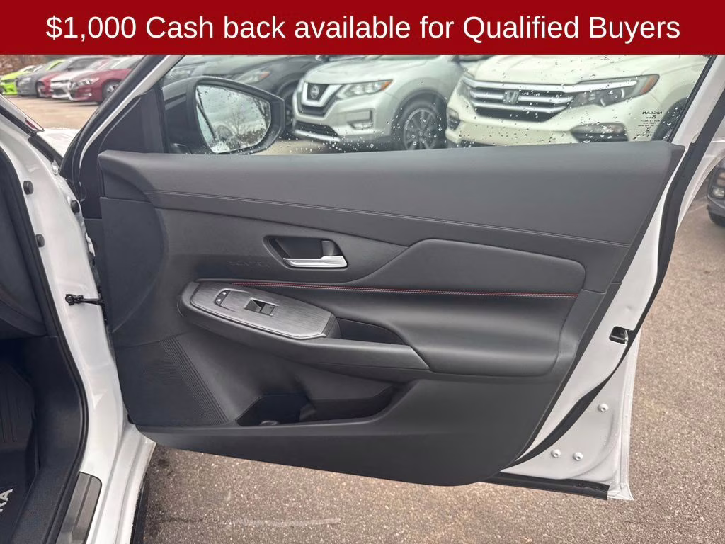 2026 Aspen White/Super Black Nissan Sentra SR FWD Sedan