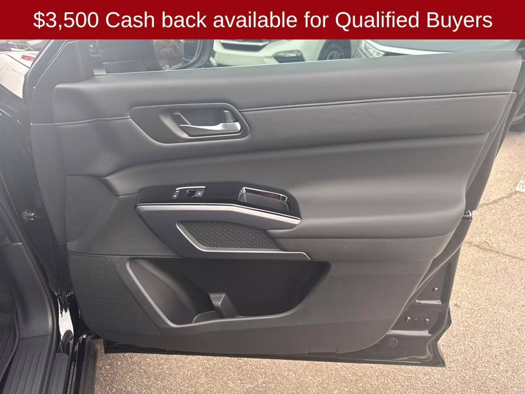 2026 Super Black Nissan Pathfinder SL 4X4 SUV