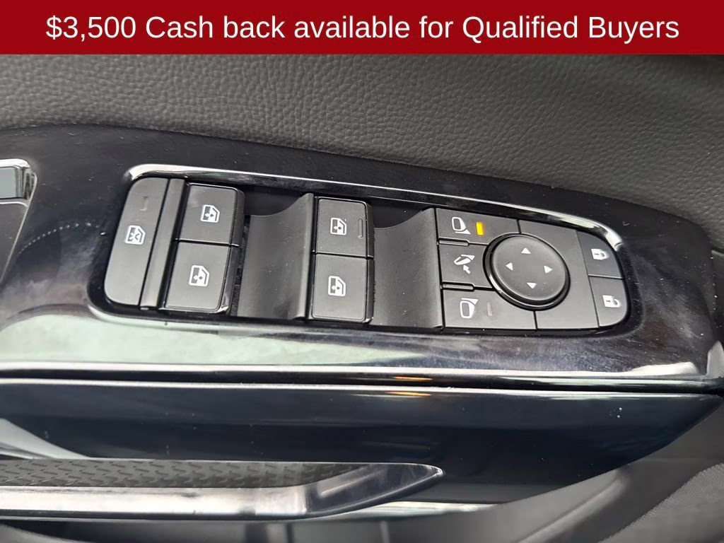 2026 Everest White Pearl Tricoat Nissan Pathfinder Platinum 4X4 SUV